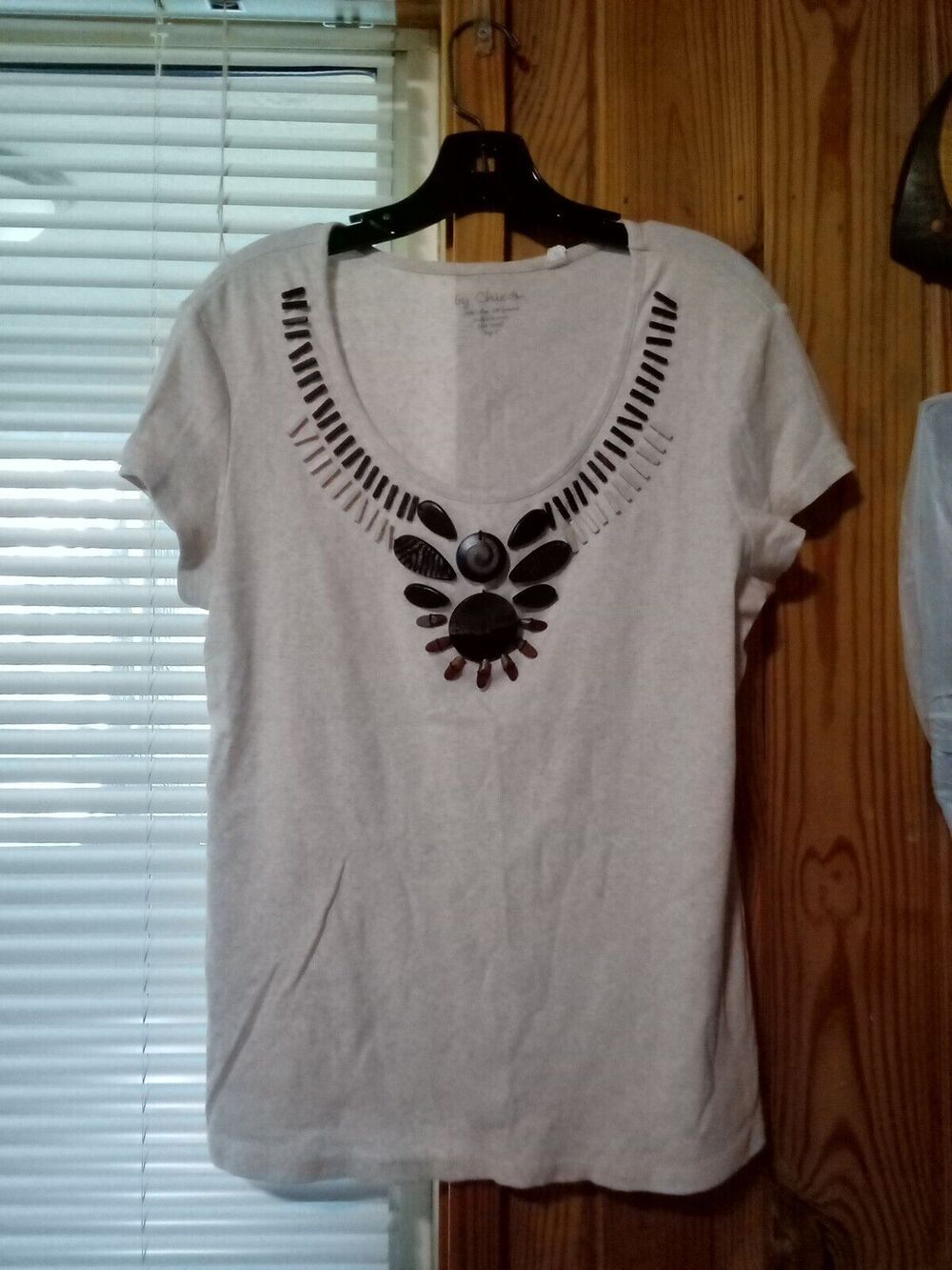 Chico's Beige Embellished Sz 2 Short Sleeve Shirt